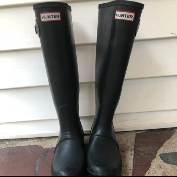 Hunter Boots - Picture 2 of 3